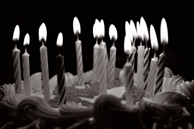 black-and-white-candles1.jpg